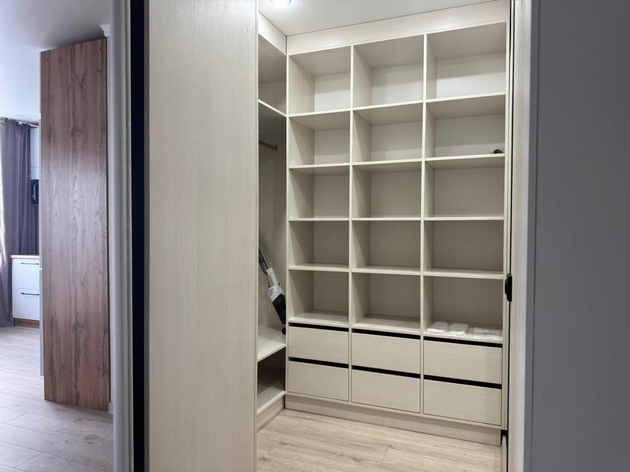 Seven City Apartments Semey Exterior foto