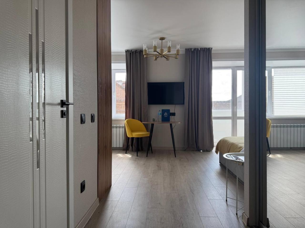 Seven City Apartments Semey Exterior foto